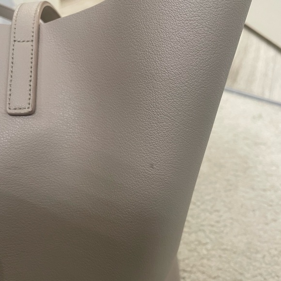 YSL East West Shopping Tote - Picture 3 of 15